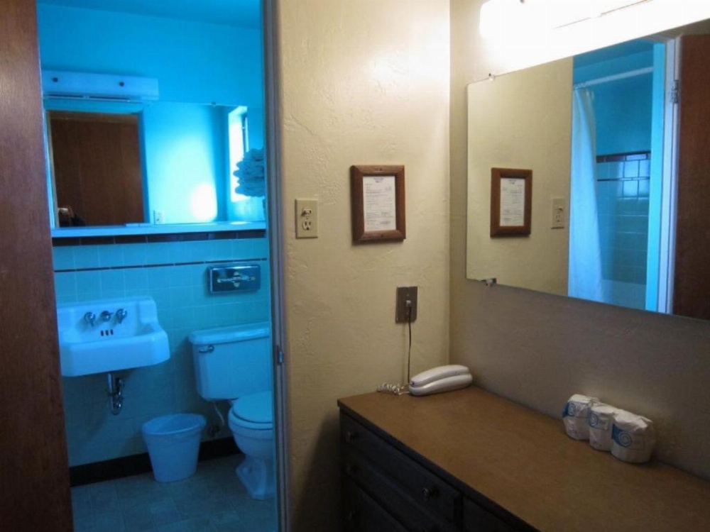 Room image 1